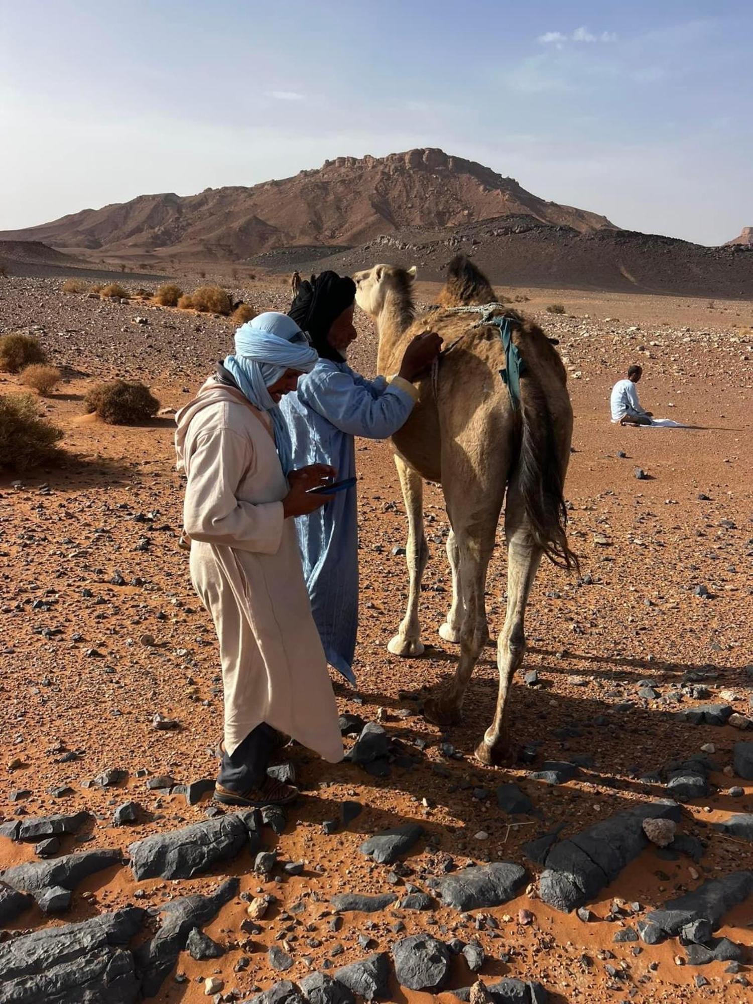 Desert Chegaga Luxury Camp El Gouera Eksteriør bilde